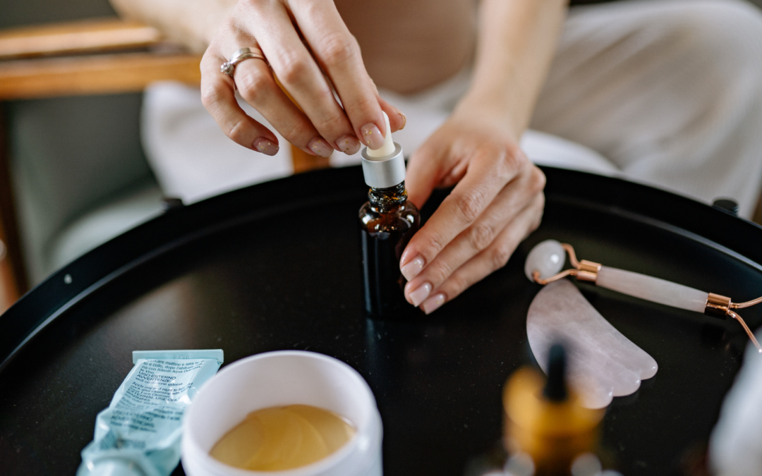 How To Mix Essential Oils | Beginner’s Blending Guide 